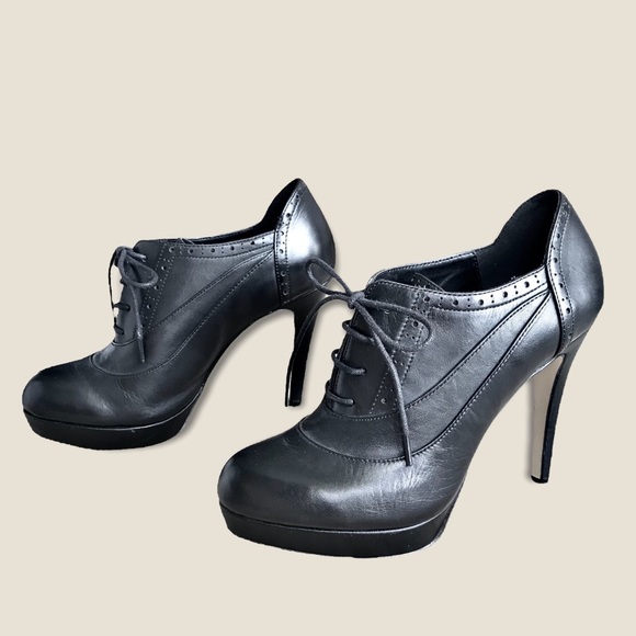 Bata Genuine Black Leather Oxford Stiletto/Pump Lace Up Platform Ankle Booties - Picture 4 of 9